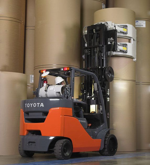 Toyota Paper Roll Special Forklift 8 000 Lbs To 15 500 Lb Capacity