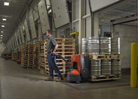 Toyota Electric Pallet Jack 8hbw23 Error Codes See More on | SilentTool