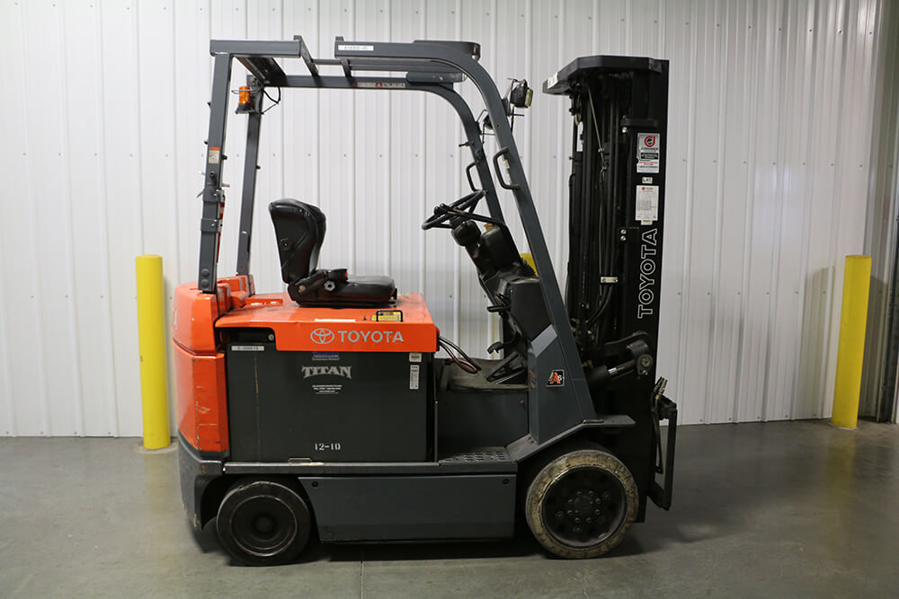 Toyota 4-Wheel Electric Forklift For Sale in Wisconsin