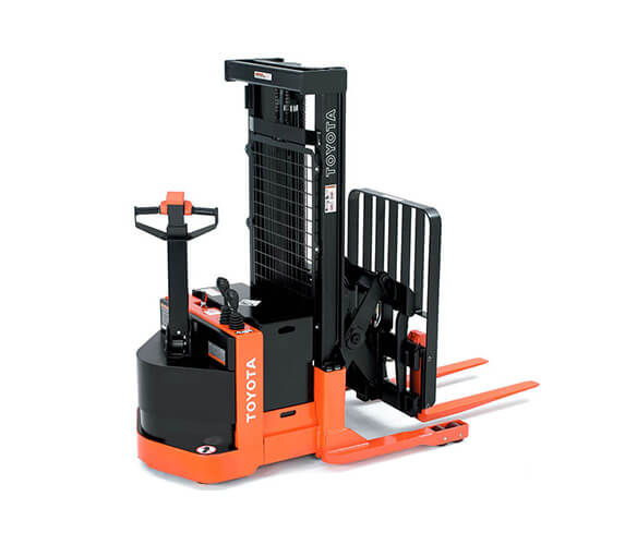 New Toyota Walkie Reach Truck conger