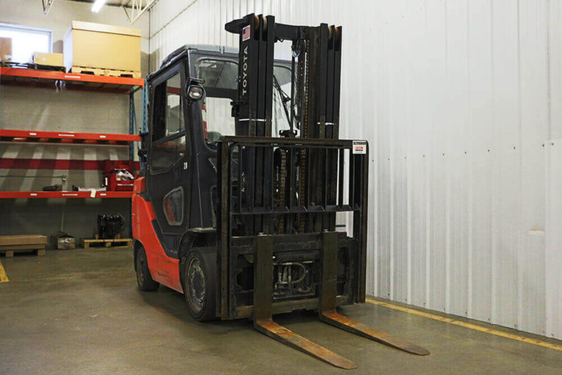 used 8,000 lb. toyota forklift for sale