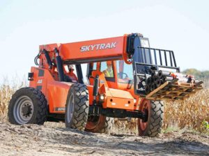 SkyTrak 6042 telehandler rough terrain