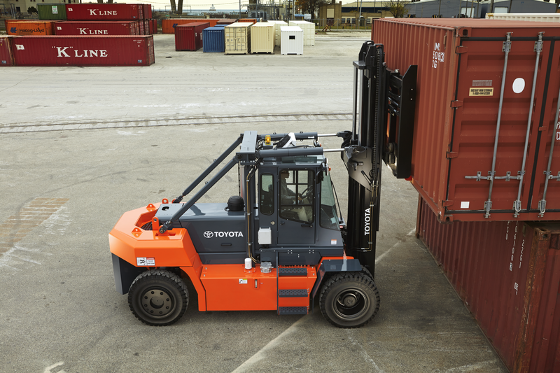 Toyota High-Capacity IC Pneumatic THD Forklift Application Photo (1)