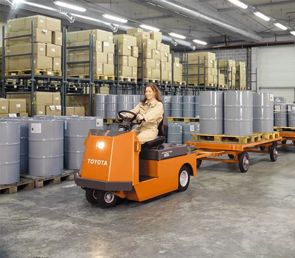 Mid Tow Tractor_Application_3