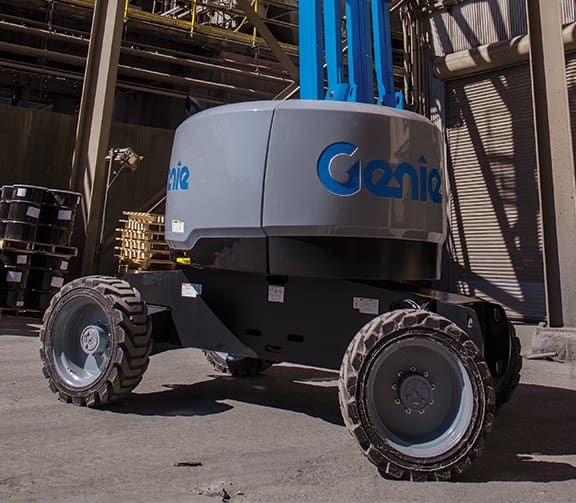 Z-6240 Tire & Chassis Close-Up