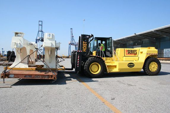 Low-profile high-capacity pneumatic forklift