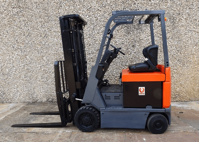 Toyota 7FBCU18 4-wheel electric forklift