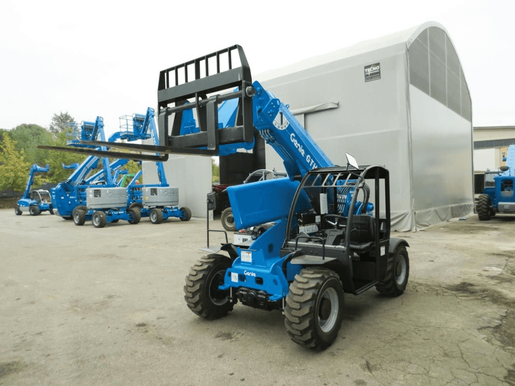 5,500 lb. Genie telehandler