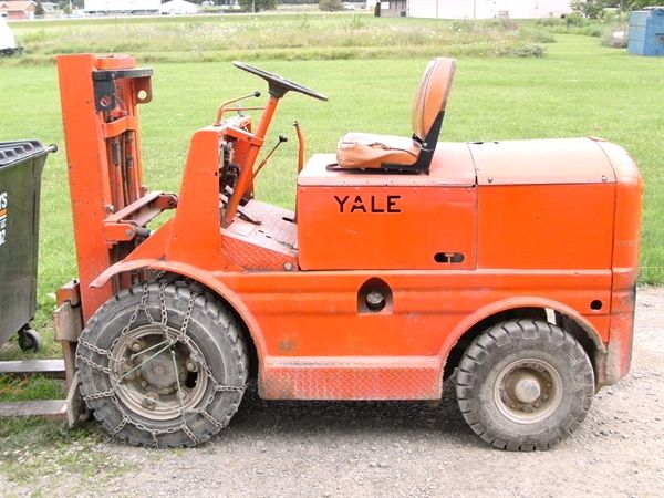 1953 Yale forklift without overhead guard