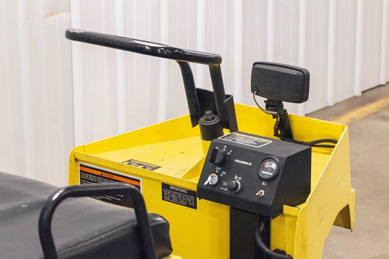 Columbia EX21-T-24 E-002894 operator compartment
