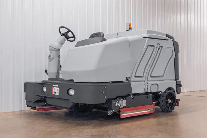 2020 Advance SC8000 rider scrubber