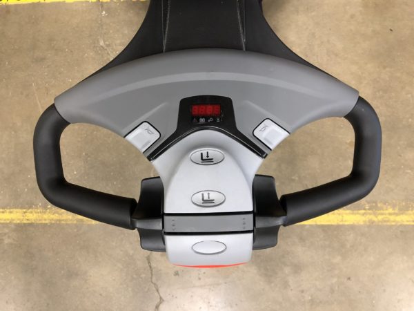Controls on an electric pallet jack