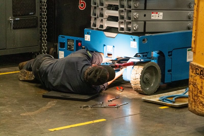 Genie Scissor Lift Repair Service