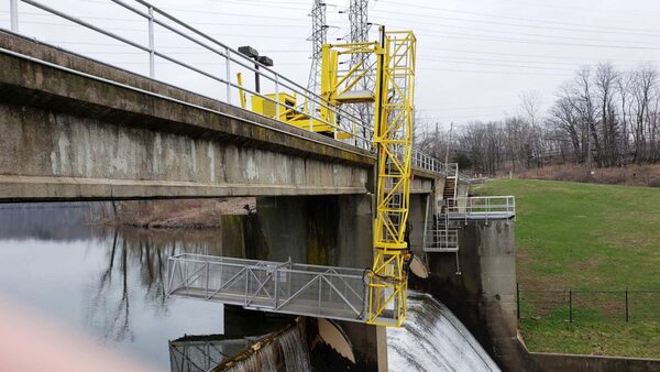 A bridge inspection crane