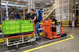 Core Tow Tractor AGV