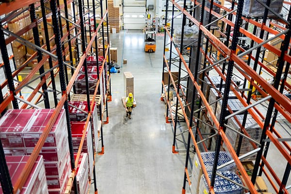 Floor Stacking vs. Pallet Racking: Which Is Right for You? - Conger ...