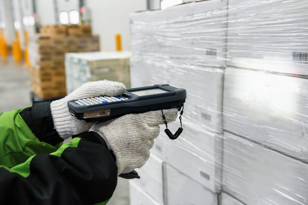 Challenging environments like cold storage warehouses call for robust RF scanners