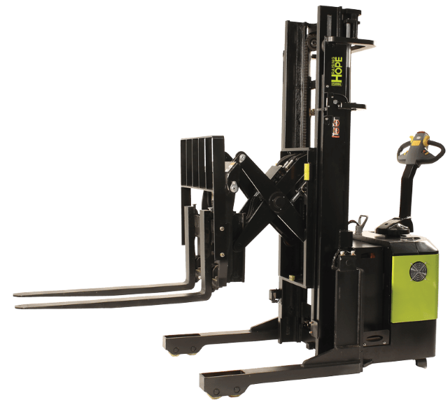 clark-wsrx30-electric-stacker-forklift A CLARK WSRX30 electric stacker forklift
