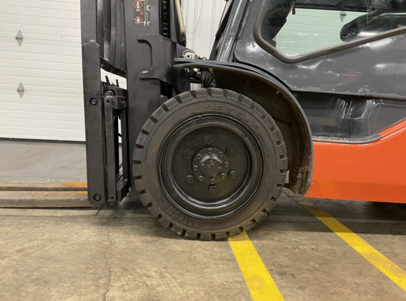 E-038564 Tires