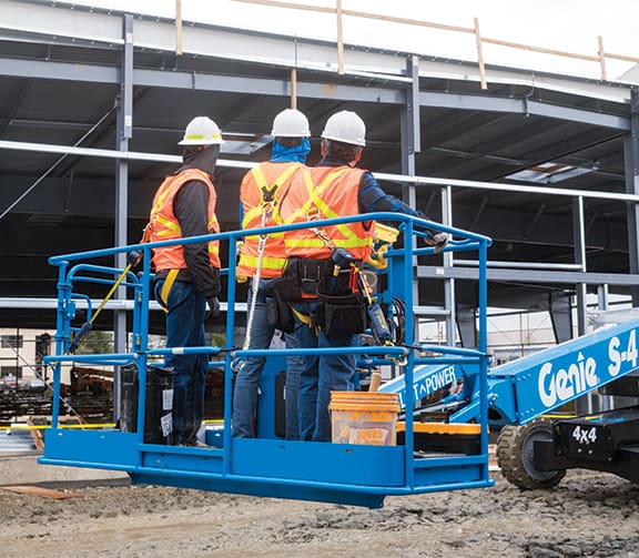 S-40 Operator in Platform (Action Shot)