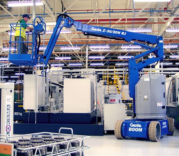 Z-3020 Confined Space Maneuvering