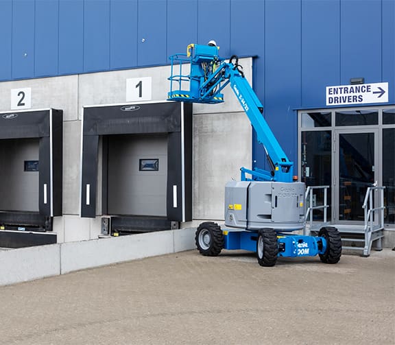 Z-34_22 Outdoor Jobsite Operation