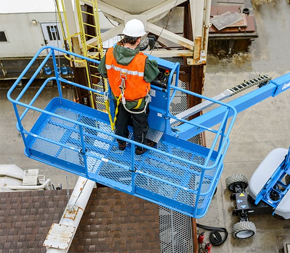 Z60 Operator in Platform (Action Shot)