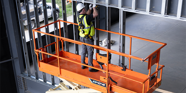 JLG Scissor Lift