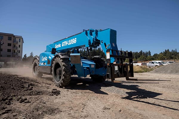 Telescopic Boom Forklift GTH-1056 Driving