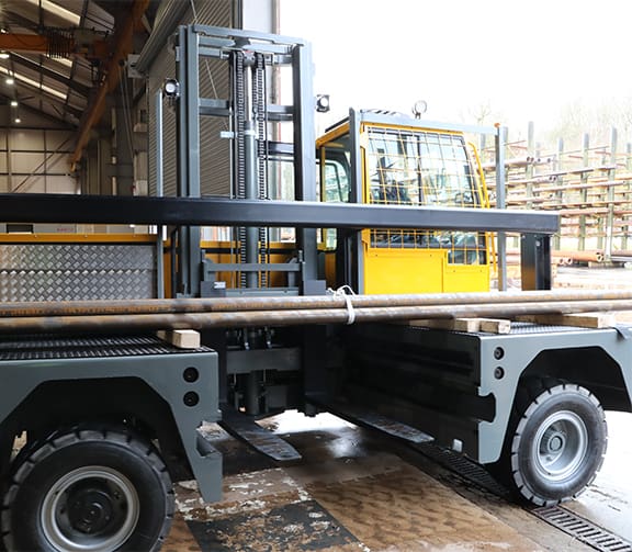 EGX Warehouse-to-Yard Transition Shot